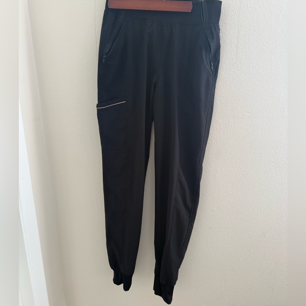 Cherokee jogger scrub pants